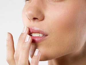 Рецепты эффективных масок для губ