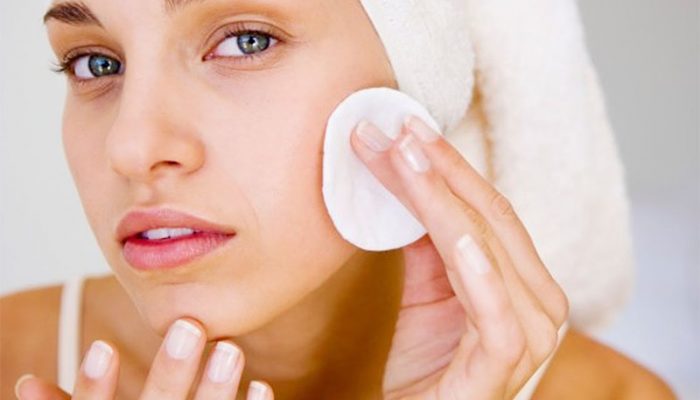 Как ухаживать за чувствительной кожей лица?