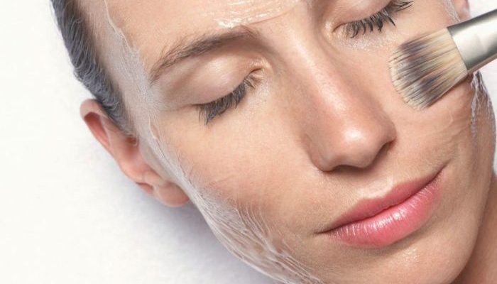 Уход за кожей лица после химического (желтого) и лазерно пилинга: практические рекомендации