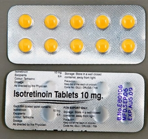 Почему цена на препараты с изотретиноином отличается