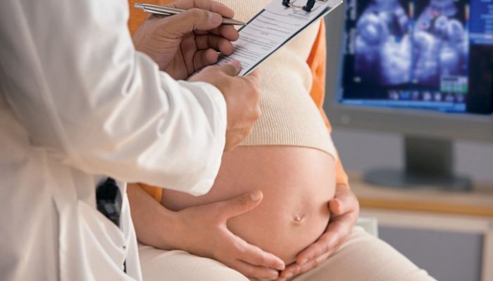 Как влияет молочница на течение беременности и плод?