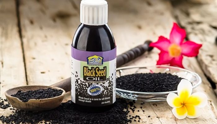 Как использовать масло черного тмина для лица от прыщей и морщин? Правильные рецепты